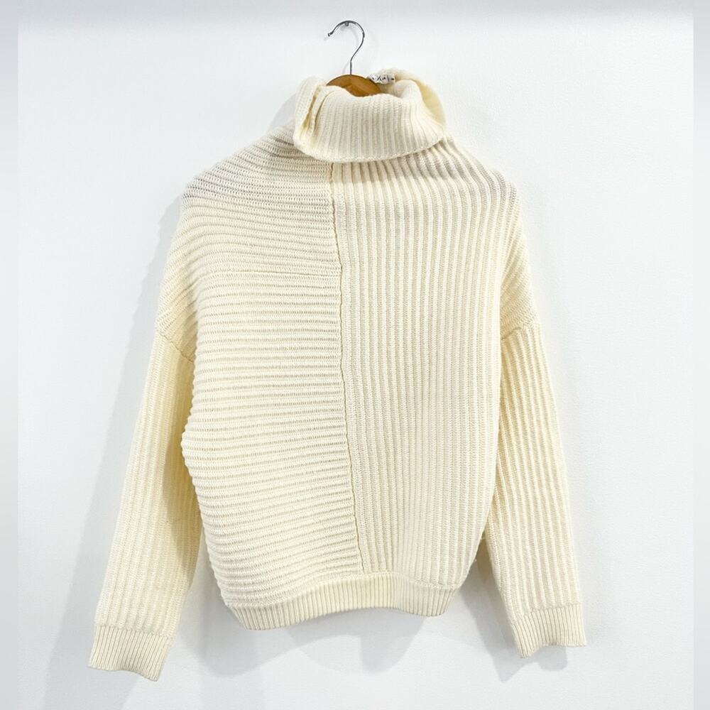 Ministry of Style Wool Blend Drape Knit Sweater Size 2